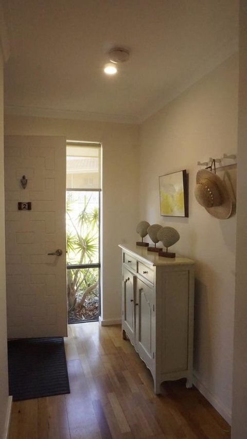 Relax, Bright & Airy Garden Villa - Dalby Accommodation 36
