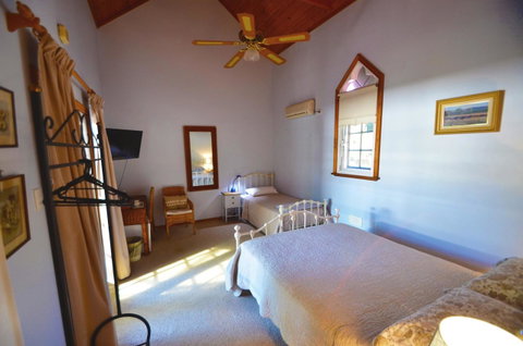 RoseMoore Bed & Breakfast - Dalby Accommodation 9