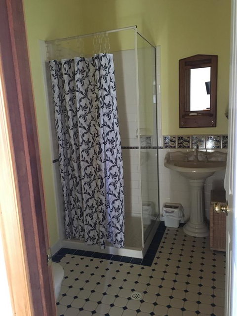 RoseMoore Bed & Breakfast - Dalby Accommodation 3