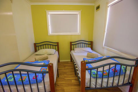 RAC Exmouth Cape Holiday Park - Dalby Accommodation 1