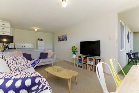 SEA BREEZE â€“ Between Cottesloe Beach & Swan River - Dalby Accommodation 13