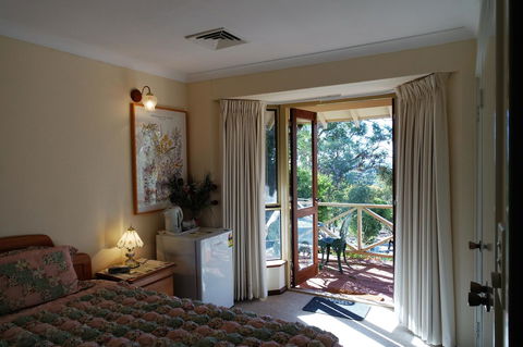 Eleebana Guest House - Dalby Accommodation 39