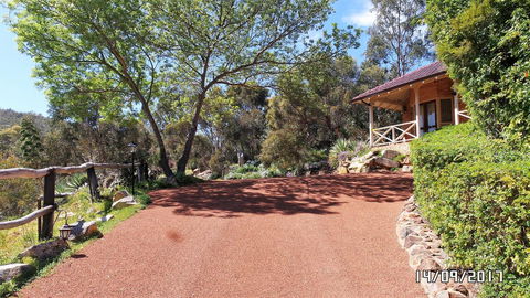 Eleebana Guest House - Dalby Accommodation 15