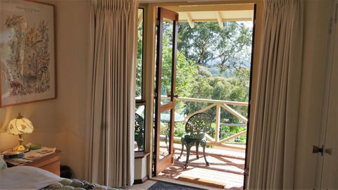 Eleebana Guest House - Dalby Accommodation 7
