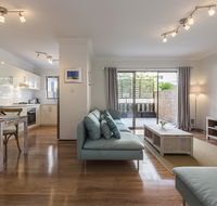 Cottesloe Sea Salt Abode - Dalby Accommodation