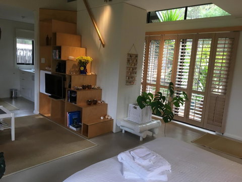 DESIGNER'S STUDIO - Dalby Accommodation 4