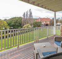 Caves House Hotel - Dalby Accommodation
