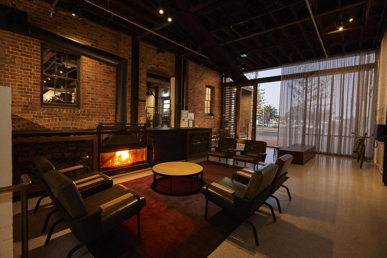 Murdong WA Dalby Accommodation