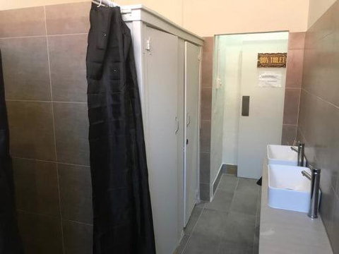 JJ's Backpackers - Dalby Accommodation 14