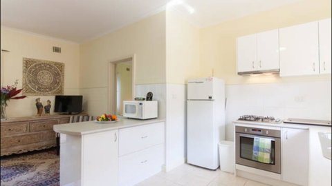 Broadway Apartments - Dalby Accommodation 19