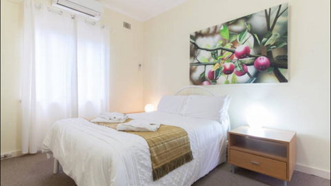 Broadway Apartments - Dalby Accommodation 29