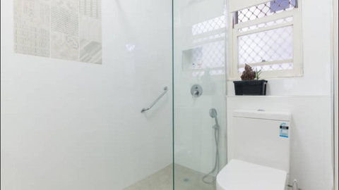 Broadway Apartments - Dalby Accommodation 4