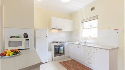 Broadway Apartments - Dalby Accommodation 21