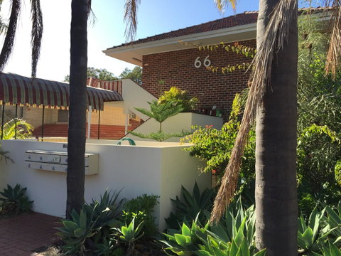Broadway Apartments - Dalby Accommodation 34