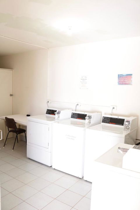 Canning Bridge Auto Lodge - Dalby Accommodation 19