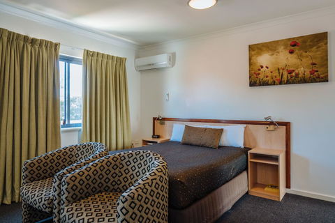 Canning Bridge Auto Lodge - Dalby Accommodation 31