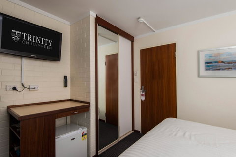 Trinity On Hampden - Dalby Accommodation 9