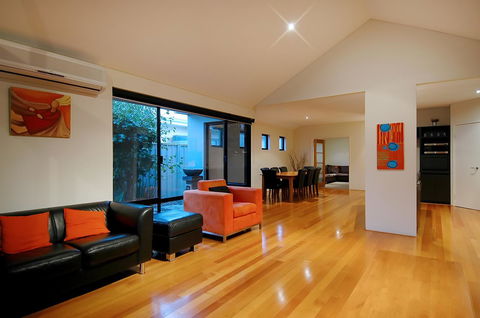 THE SANCTUARY LUXURY HOLIDAY HOME - Dalby Accommodation 15
