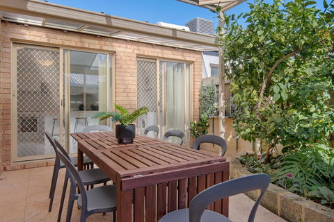Applecross Village Residence - Dalby Accommodation 27