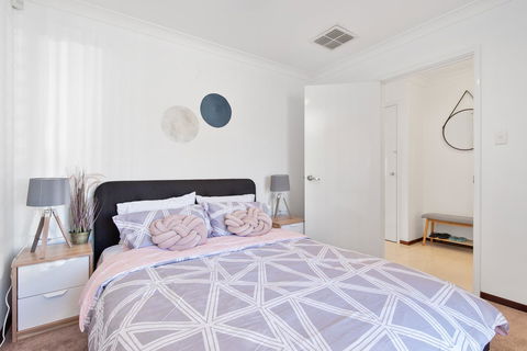 Applecross Village Residence - Dalby Accommodation 19