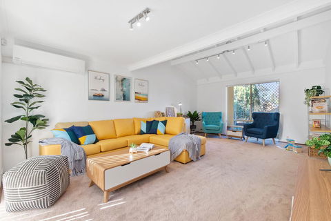 Applecross Village Residence - Dalby Accommodation 0