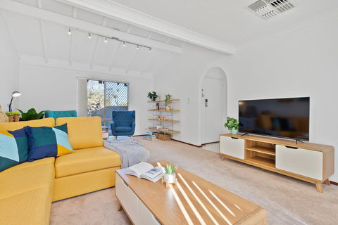 Applecross Village Residence - Dalby Accommodation 2