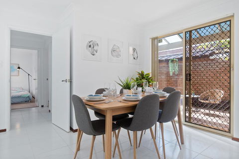 Applecross Village Residence - Dalby Accommodation 9