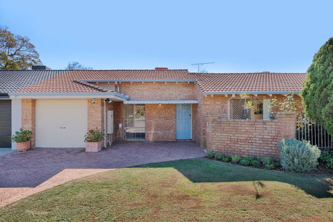 Applecross Village Residence - Dalby Accommodation 29