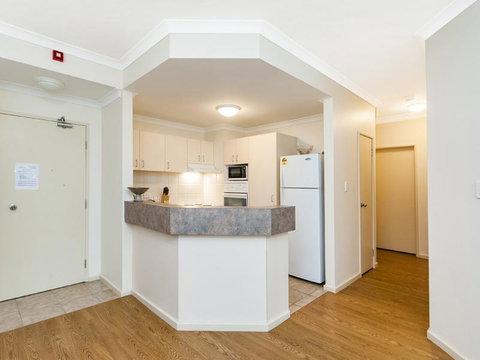 James On The Park - Executive Escapes - Dalby Accommodation 22