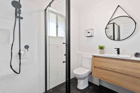 Jane Residence - Dalby Accommodation 29
