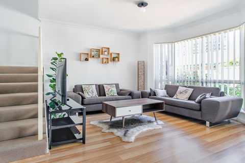 Jane Residence - Dalby Accommodation 2
