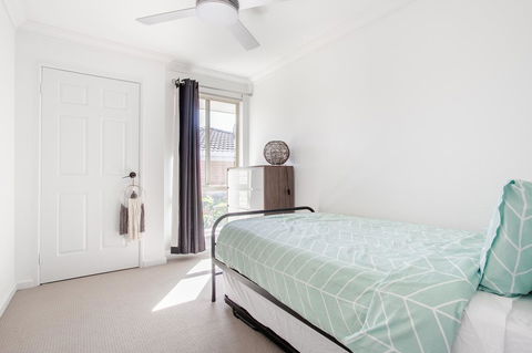 Jane Residence - Dalby Accommodation 35