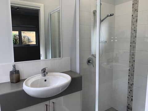 17 By The Sea - Dalby Accommodation 4