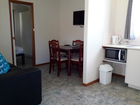 Leander Reef Holiday Park - Dalby Accommodation 13