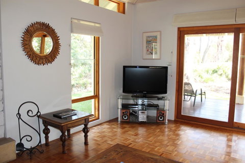 Moana Spa Villas - Prime Yallingup Location - Dalby Accommodation 13