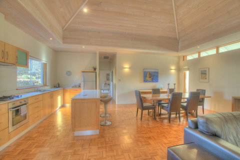 Moana Spa Villas - Prime Yallingup Location - Dalby Accommodation 15