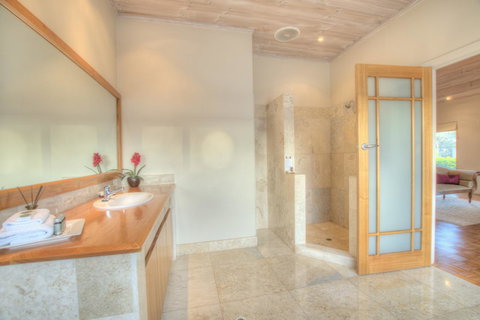 Moana Spa Villas - Prime Yallingup Location - Dalby Accommodation 30