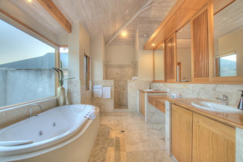 Moana Spa Villas - Prime Yallingup Location - Dalby Accommodation 23