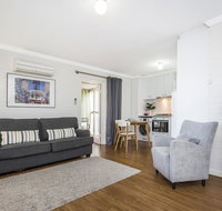 Hensman 10 - Dalby Accommodation