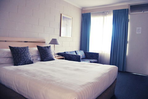 Comfort Inn Devonport - Dalby Accommodation 15