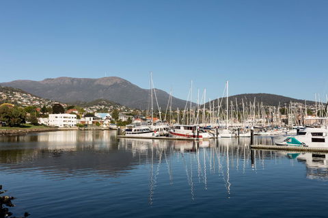Wrest Point - Dalby Accommodation 12