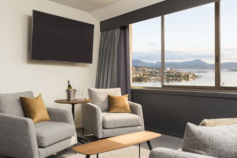 Wrest Point - Dalby Accommodation 5