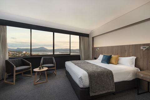 Wrest Point - Dalby Accommodation 14