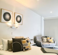 Sandy Bay Studio Apartment - Dalby Accommodation