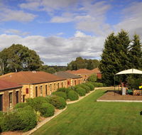 Country Club Villas - Dalby Accommodation