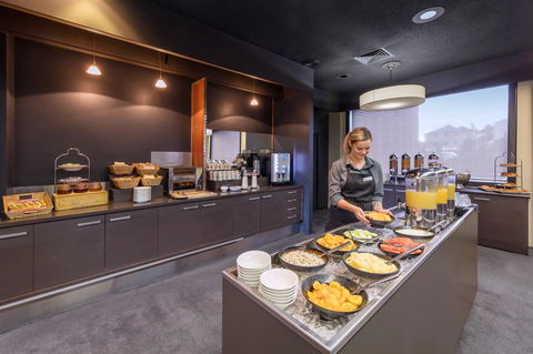 Best Western Plus Launceston - Dalby Accommodation 5
