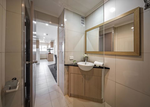 Best Western Hobart - Dalby Accommodation 1