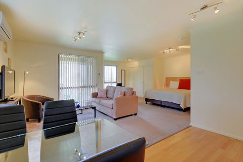 Aloft Boutique Accommodation - Dalby Accommodation 1