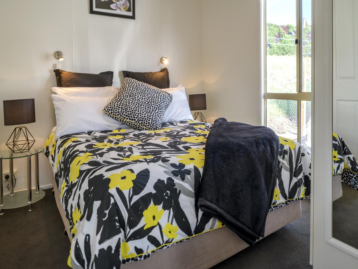 Mornington TAS Dalby Accommodation