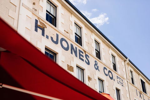 The Henry Jones Art Hotel - Dalby Accommodation 0